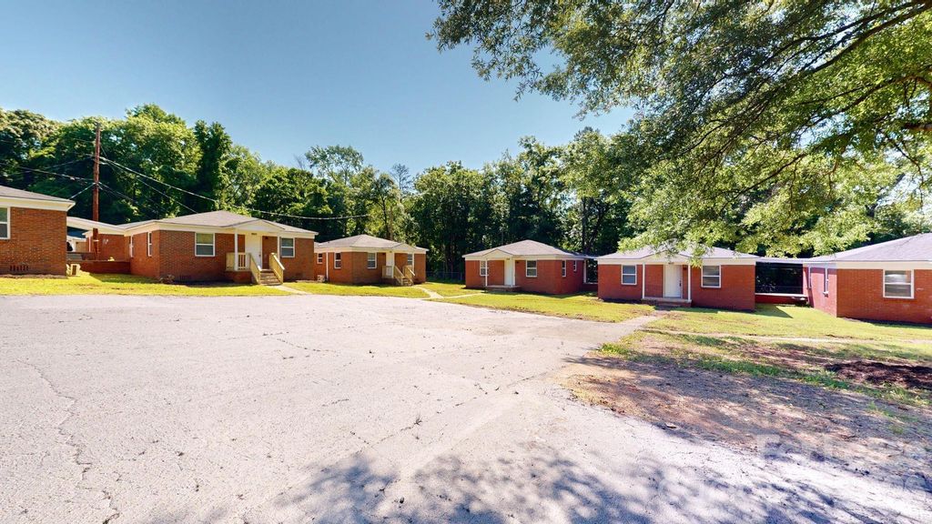 4517 Helena Street, Charlotte, NC 28208