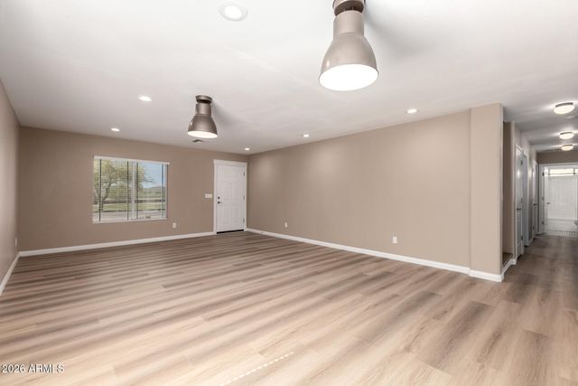 3362 E SILVERBELL Road, San Tan Valley, AZ 85143