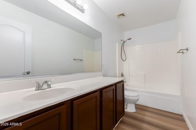 3362 E SILVERBELL Road, San Tan Valley, AZ 85143