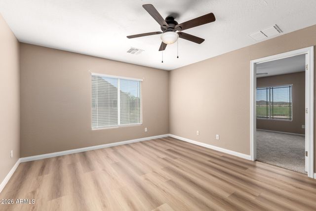 3362 E SILVERBELL Road, San Tan Valley, AZ 85143