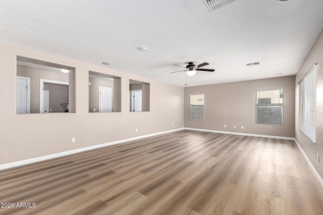 3362 E SILVERBELL Road, San Tan Valley, AZ 85143