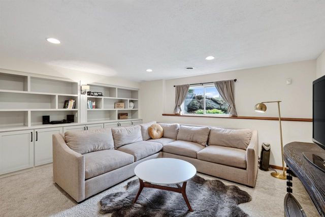 236 Westend Circle, Sun Prairie, WI 53590