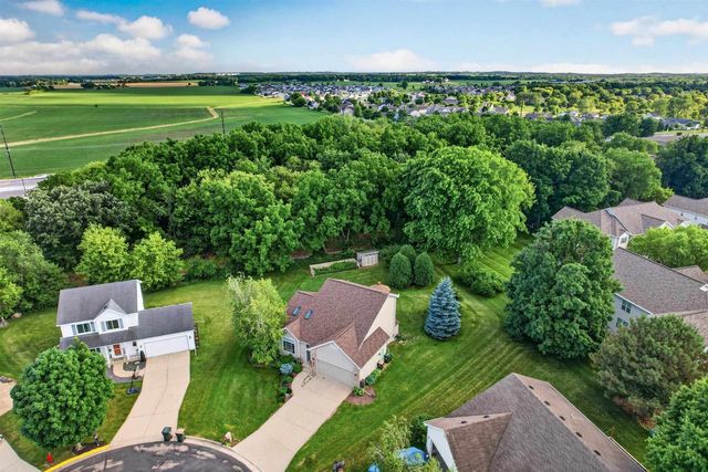 236 Westend Circle, Sun Prairie, WI 53590