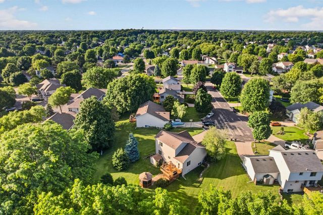 236 Westend Circle, Sun Prairie, WI 53590