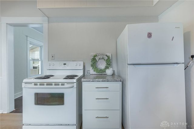 331 Fernwood Avenue, Dayton, OH 45405