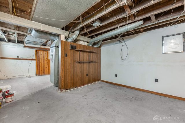 331 Fernwood Avenue, Dayton, OH 45405