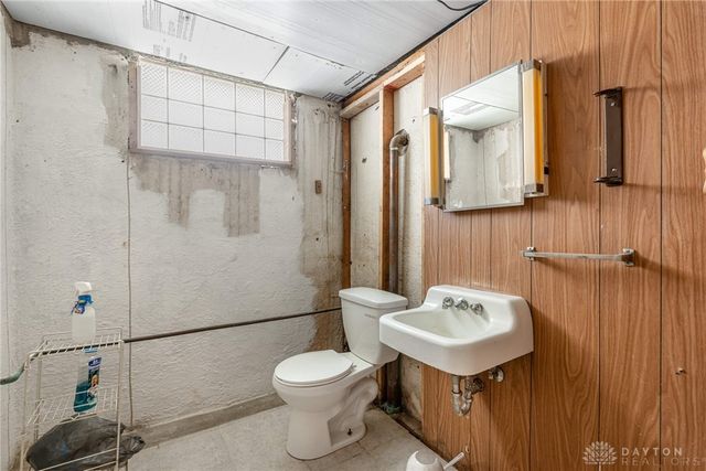 331 Fernwood Avenue, Dayton, OH 45405