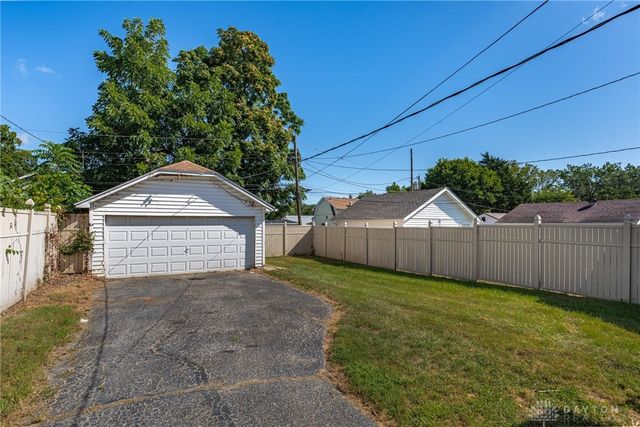 331 Fernwood Avenue, Dayton, OH 45405