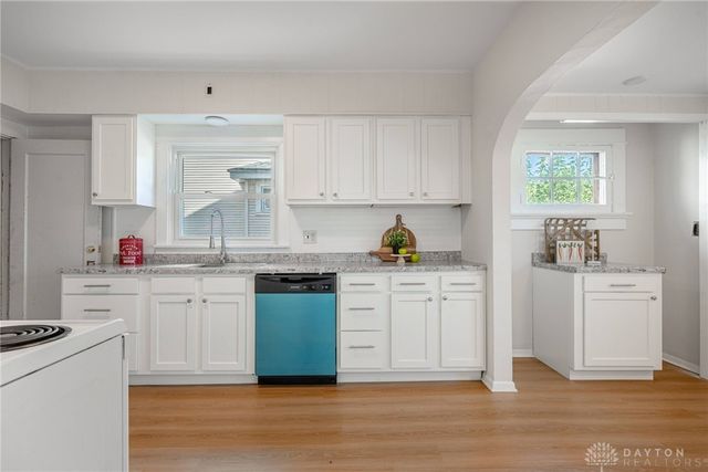 331 Fernwood Avenue, Dayton, OH 45405