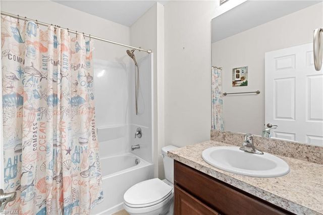 624 NW 28th ST, Cape Coral, FL 33993