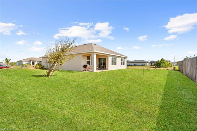 624 NW 28th ST, Cape Coral, FL 33993