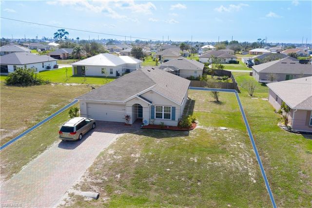 624 NW 28th ST, Cape Coral, FL 33993