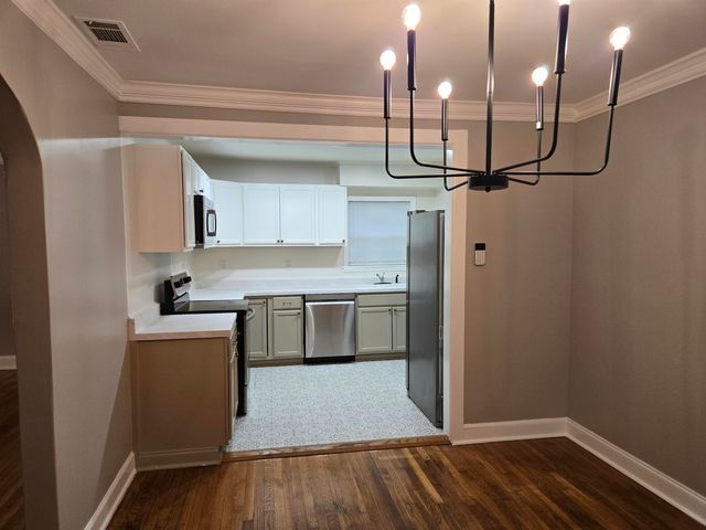 1048 N AVALON ST, Memphis, TN 38107