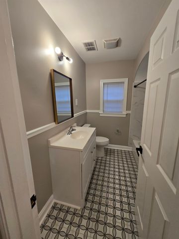 1048 N AVALON ST, Memphis, TN 38107