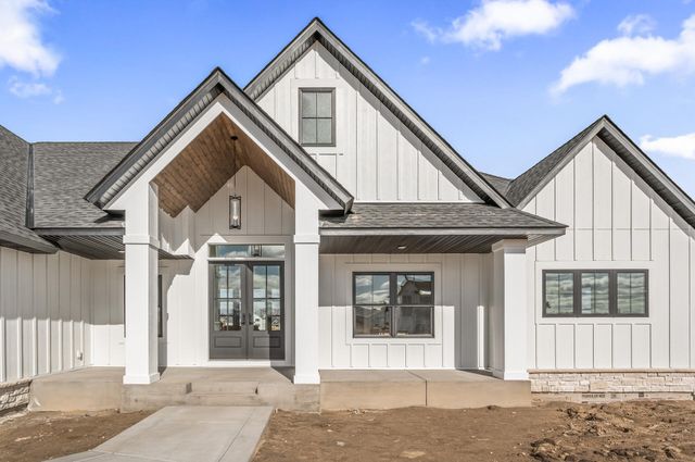 2987 154th Lane NE, Ham Lake, MN 55304