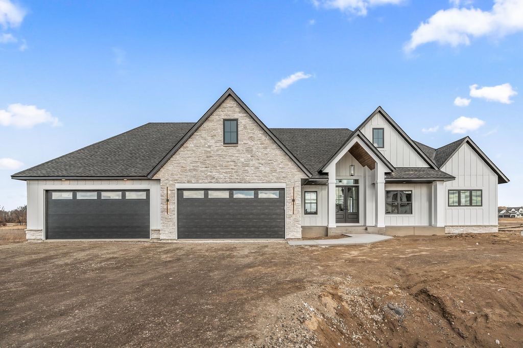2987 154th Lane NE, Ham Lake, MN 55304 — exterior
