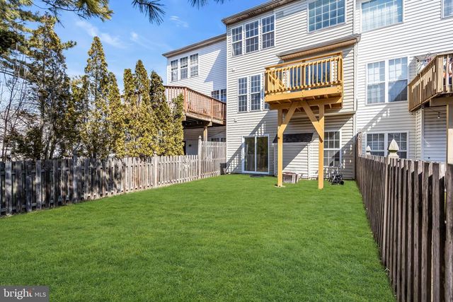 4 WEATHERLY RD, Delran, NJ 08075