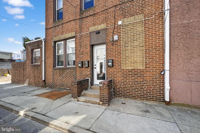 1229 S 6TH ST, Philadelphia, PA 19147