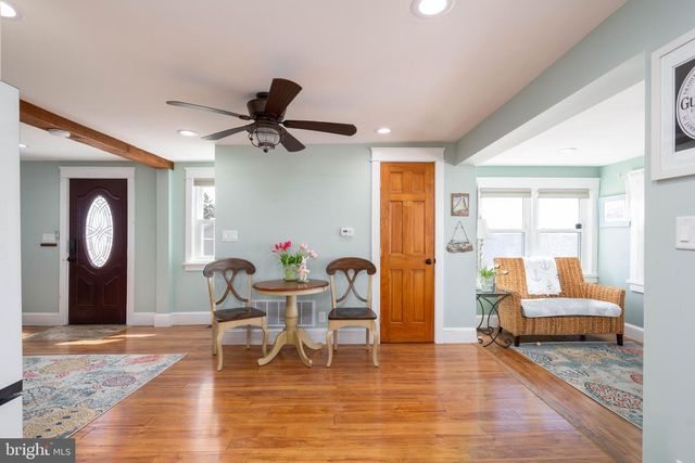 98 DELAWARE AVE, Fortescue, NJ 08321