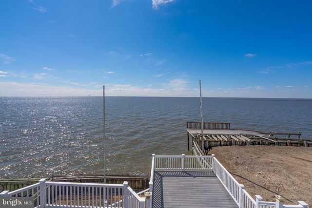 98 DELAWARE AVE, Fortescue, NJ 08321