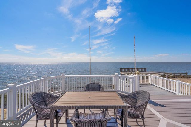 98 DELAWARE AVE, Fortescue, NJ 08321