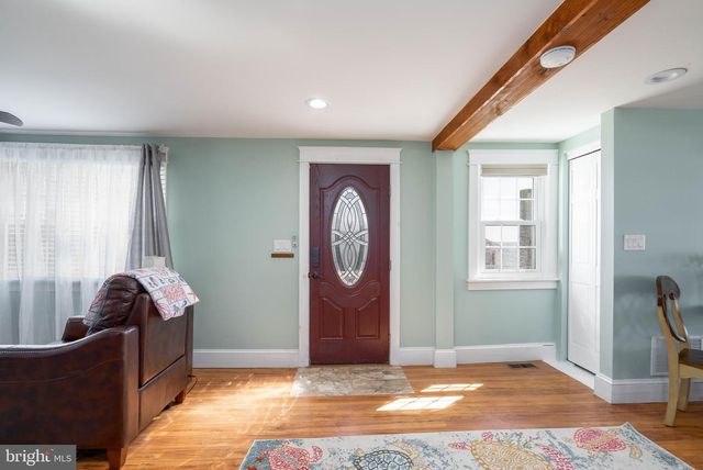 98 DELAWARE AVE, Fortescue, NJ 08321