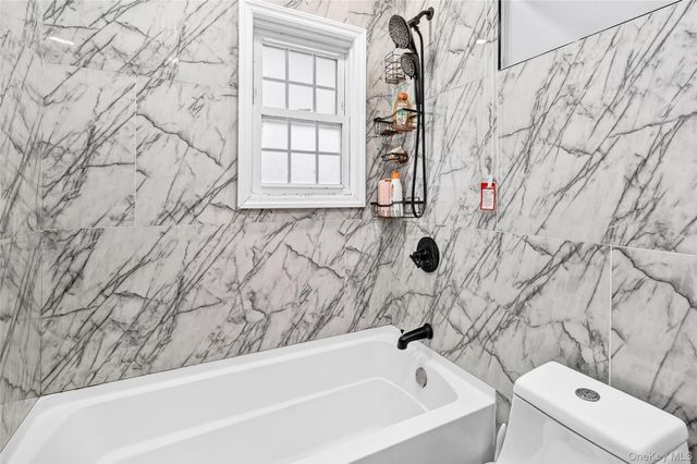 35 Maple Lane, Monroe, NY 10950