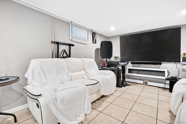 35 Maple Lane, Monroe, NY 10950