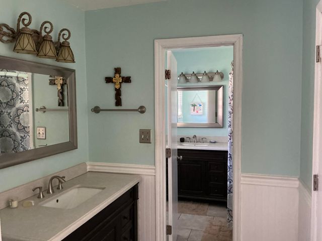 5 Dunvegan Drive, Charleston, SC 29414