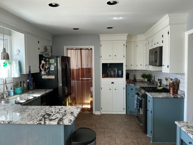 5 Dunvegan Drive, Charleston, SC 29414