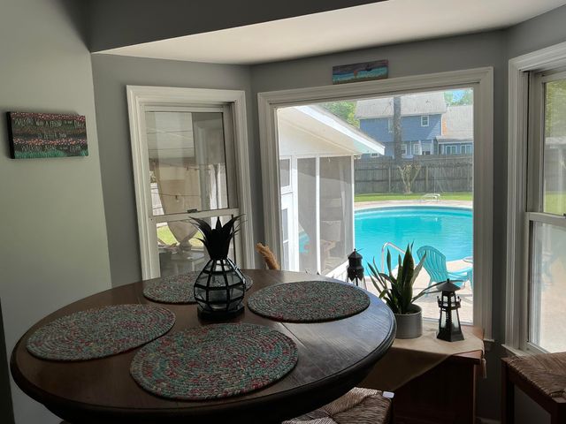 5 Dunvegan Drive, Charleston, SC 29414