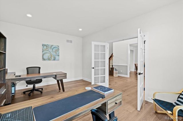 47695 Wales Court, Novi, MI 48167