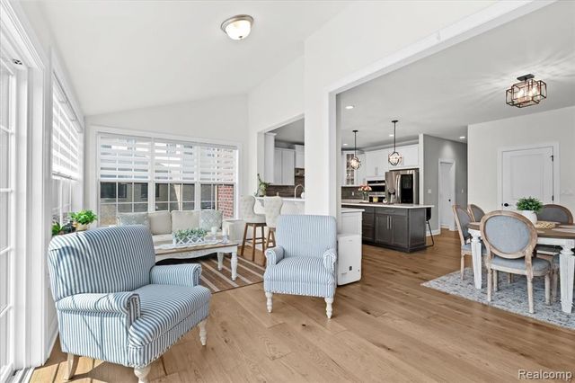 47695 Wales Court, Novi, MI 48167