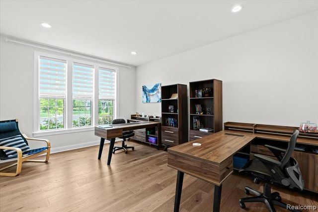 47695 Wales Court, Novi, MI 48167