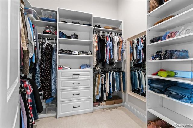 47695 Wales Court, Novi, MI 48167