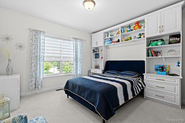 47695 Wales Court, Novi, MI 48167