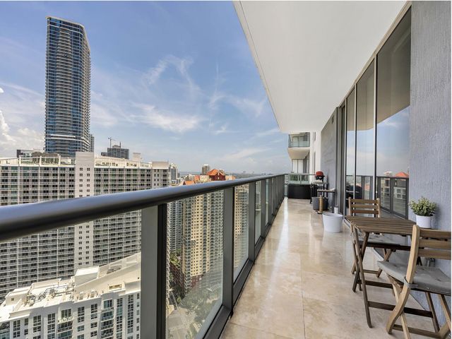 1300 Brickell Bay Drive 3900, Miami, FL 33131