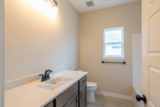 15255 AMENDMENT RD, Ashland, MO 65010