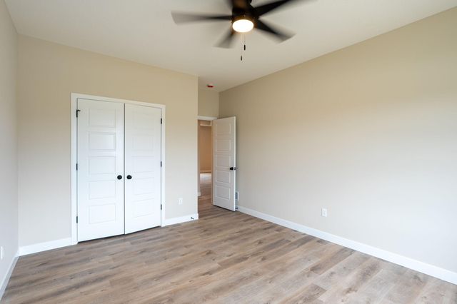 15255 AMENDMENT RD, Ashland, MO 65010