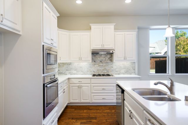 4624 Corral Drive, Carrollton, TX 75010