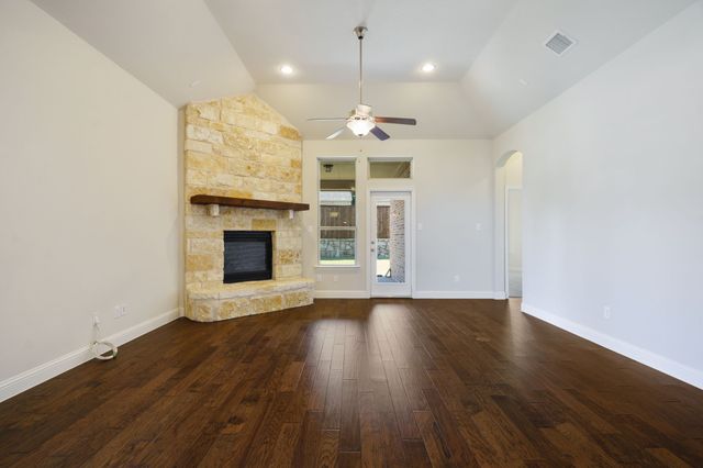 4624 Corral Drive, Carrollton, TX 75010