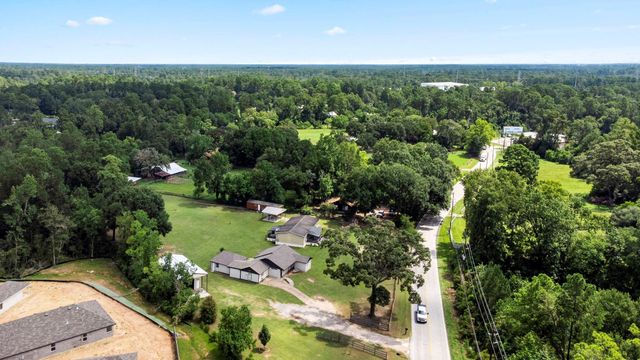 25311 Hardin Store Road, Magnolia, TX 77354