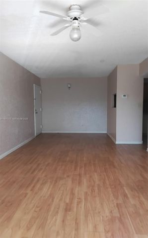 5901 Washington St 251, Hollywood, FL 33023