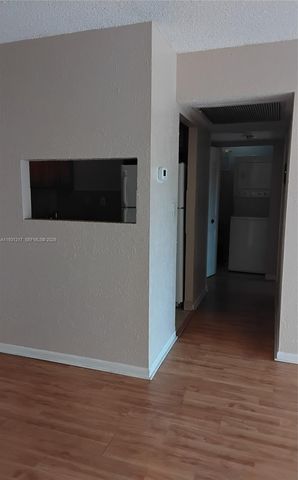 5901 Washington St 251, Hollywood, FL 33023