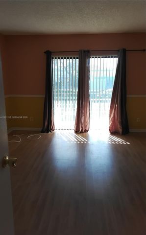 5901 Washington St 251, Hollywood, FL 33023