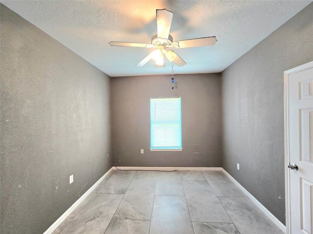 8512 Us Highway 59 S, Goodrich, TX 77335