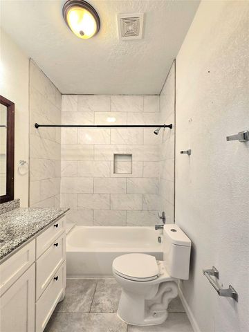 8512 Us Highway 59 S, Goodrich, TX 77335