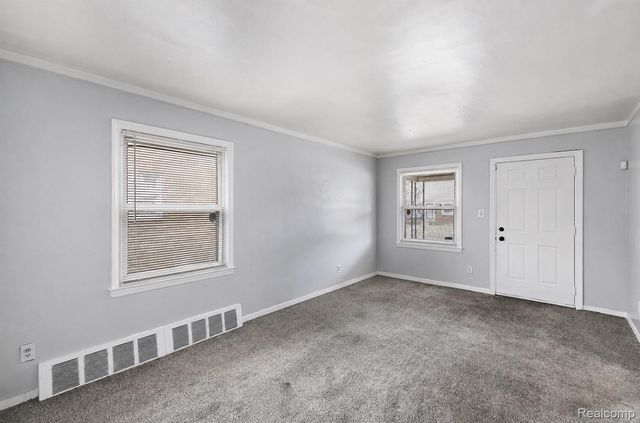 6301 Lodewyck Street, Detroit, MI 48224