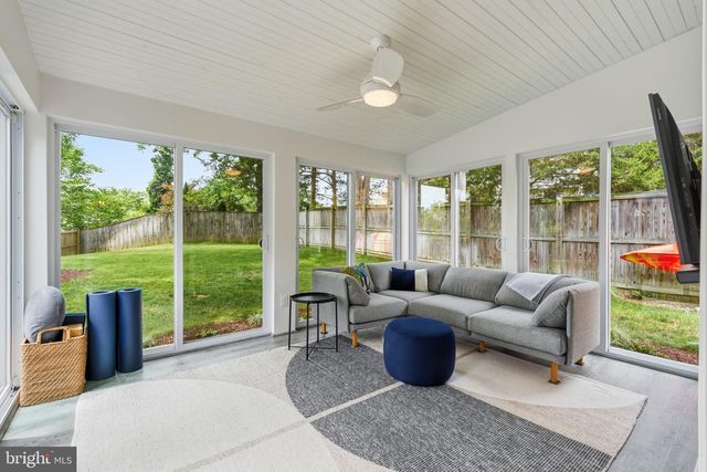 8 CONSTITUTION SQ, Annapolis, MD 21401