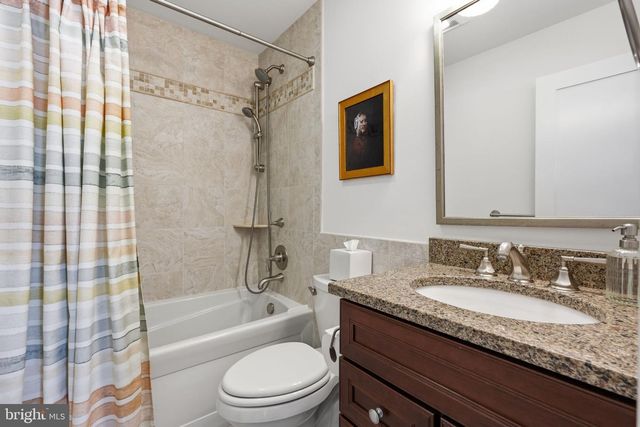 8 CONSTITUTION SQ, Annapolis, MD 21401